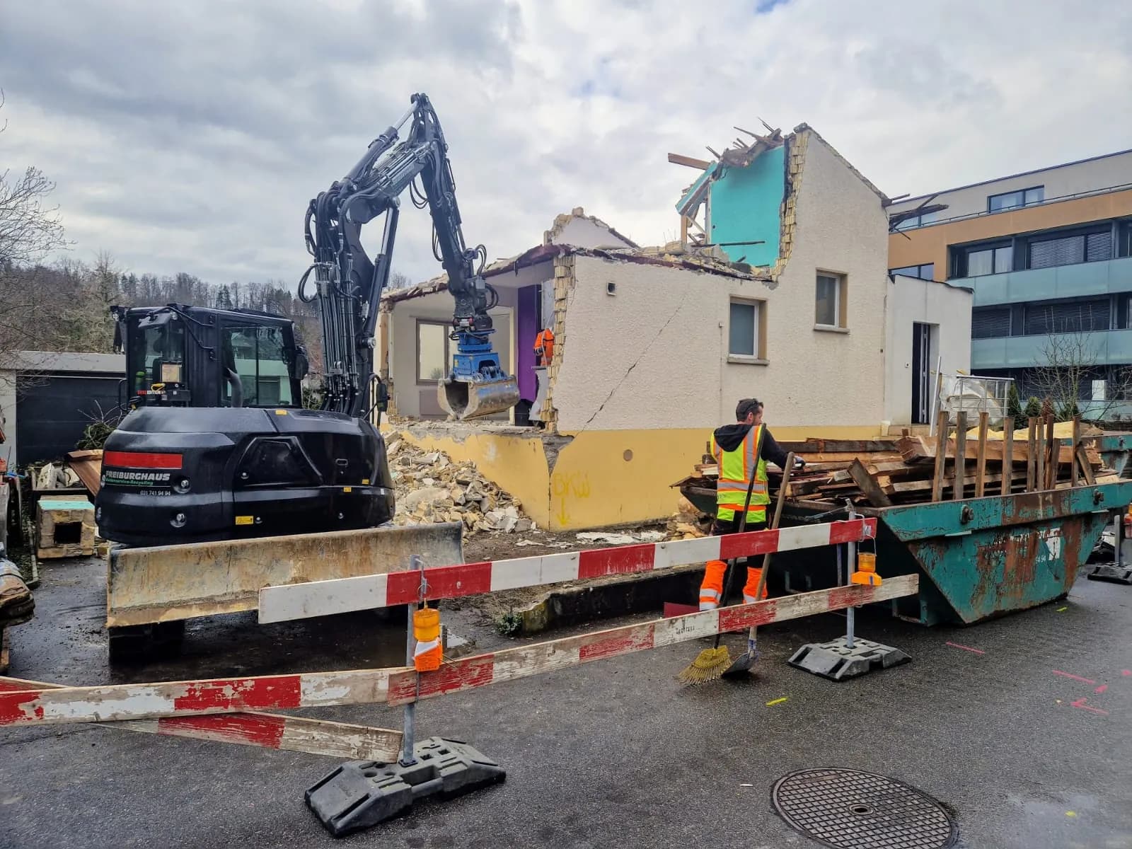 Abrissarbeiten – Rückbau in Bern